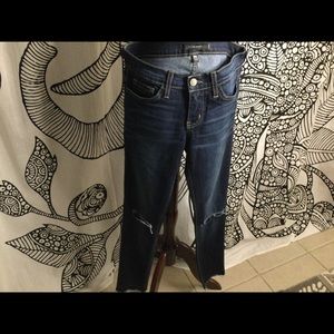 Flying Monkey cropped jeans…rare Sz 25 dark blue wash NWOT..ripped knees.